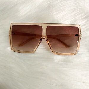 New Beige/Clear Sunglasses (Oversized)